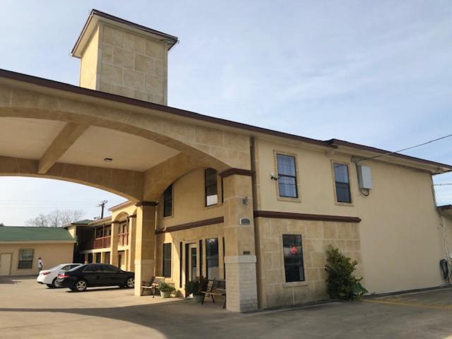 Pinn Road Inn And Suites Lackland Afb And Seaworld Сан-Антонио Экстерьер фото